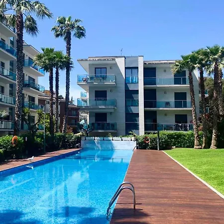 Apartment De Fenals By Interhome Lloret de Mar